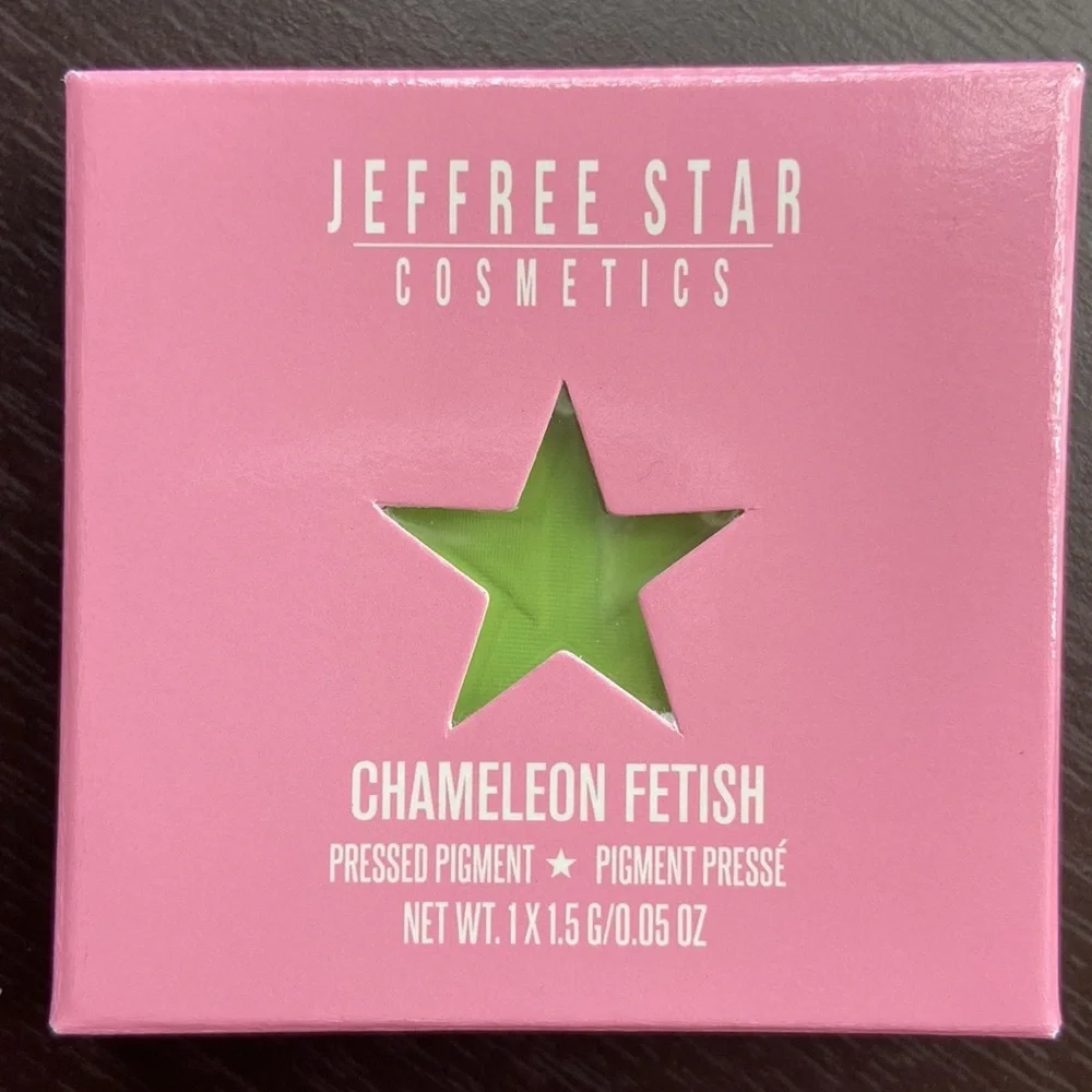 NEW! JEFFREE STAR Pressed Pigment Eye Shadow Single CHAMELEON FETISH GreenYellow